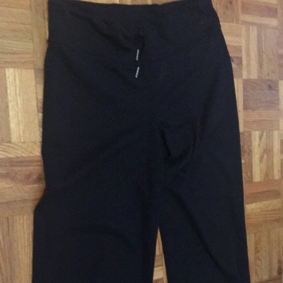 Black wide legged Lululemon pants - Picture 2 of 9